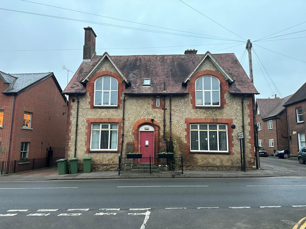 Lot: 38 - FORMER CADET HALL WITH POTENTIAL - Hall in red brick